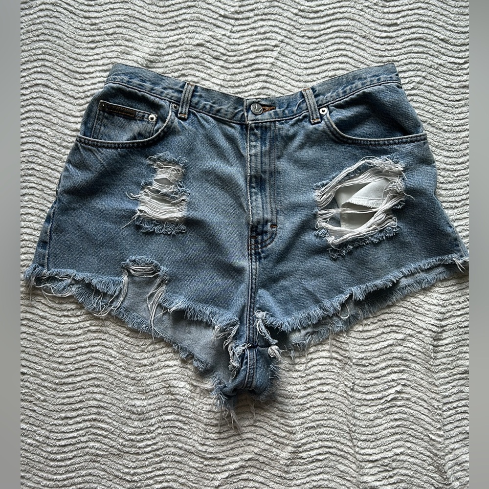 Distressed High-Waist Women’s Denim Shorts - Blue